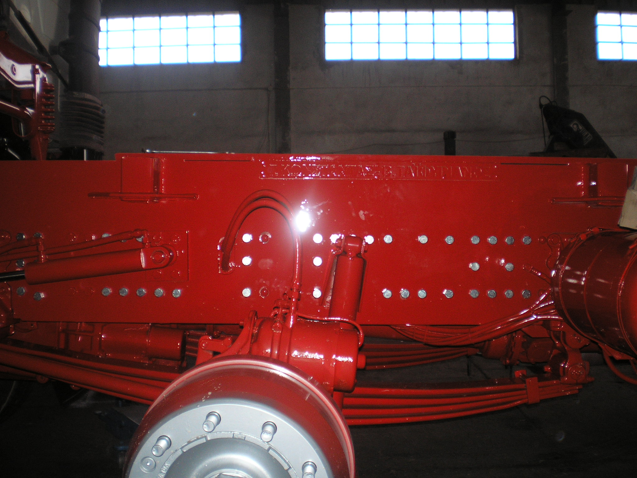 :::ΤΟΠΟΘΕΤΗΣΗ FASSI 950 AXP A28 ΣΕ VOLVO F12::: Γ. ΚΩΝΣΤΑΝΤΑΣ ΚΑΙ ΣΙΑ Ο.Ε.