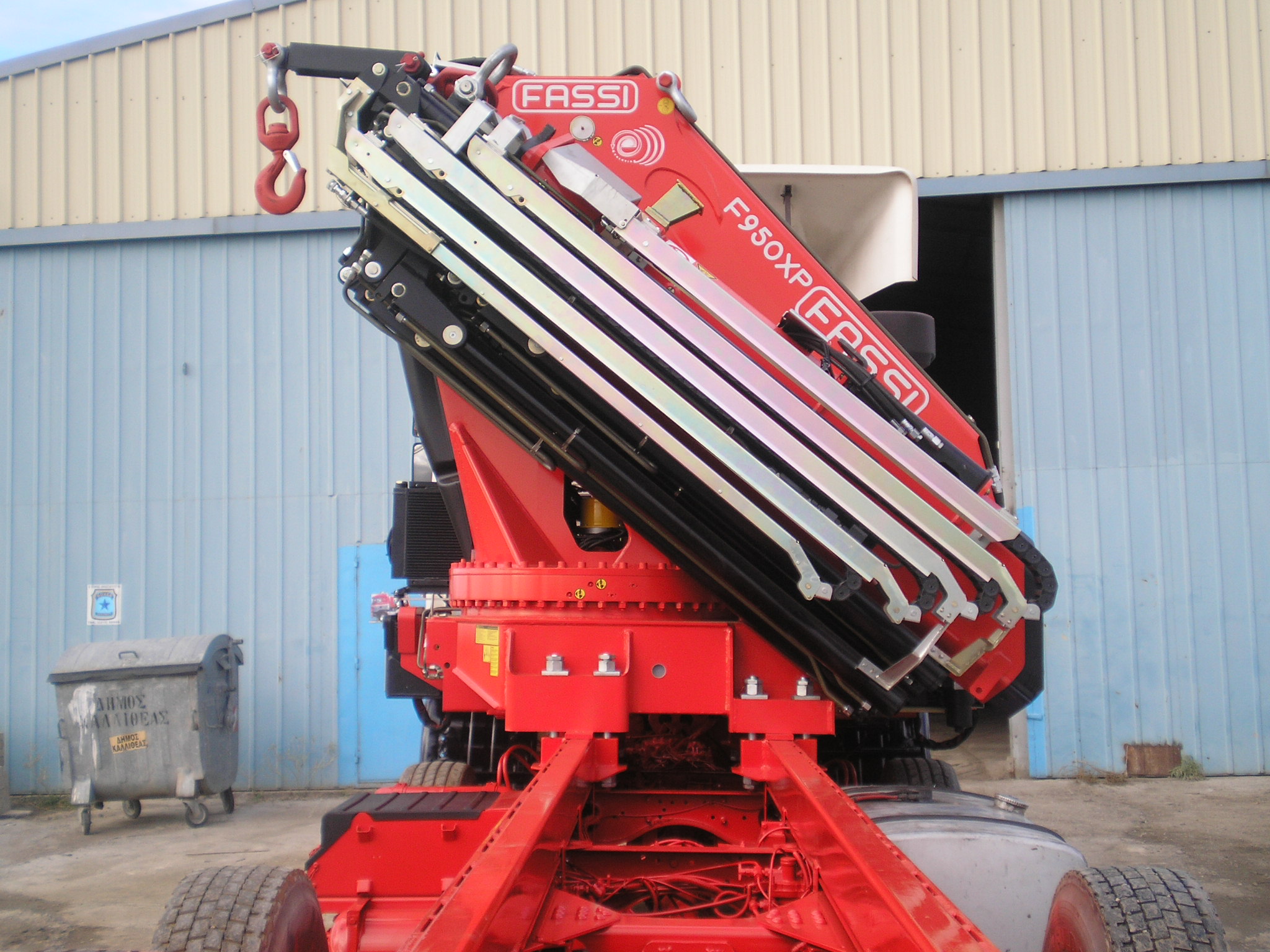 :::ΤΟΠΟΘΕΤΗΣΗ FASSI 950 AXP A28 ΣΕ VOLVO F12::: Γ. ΚΩΝΣΤΑΝΤΑΣ ΚΑΙ ΣΙΑ Ο.Ε.