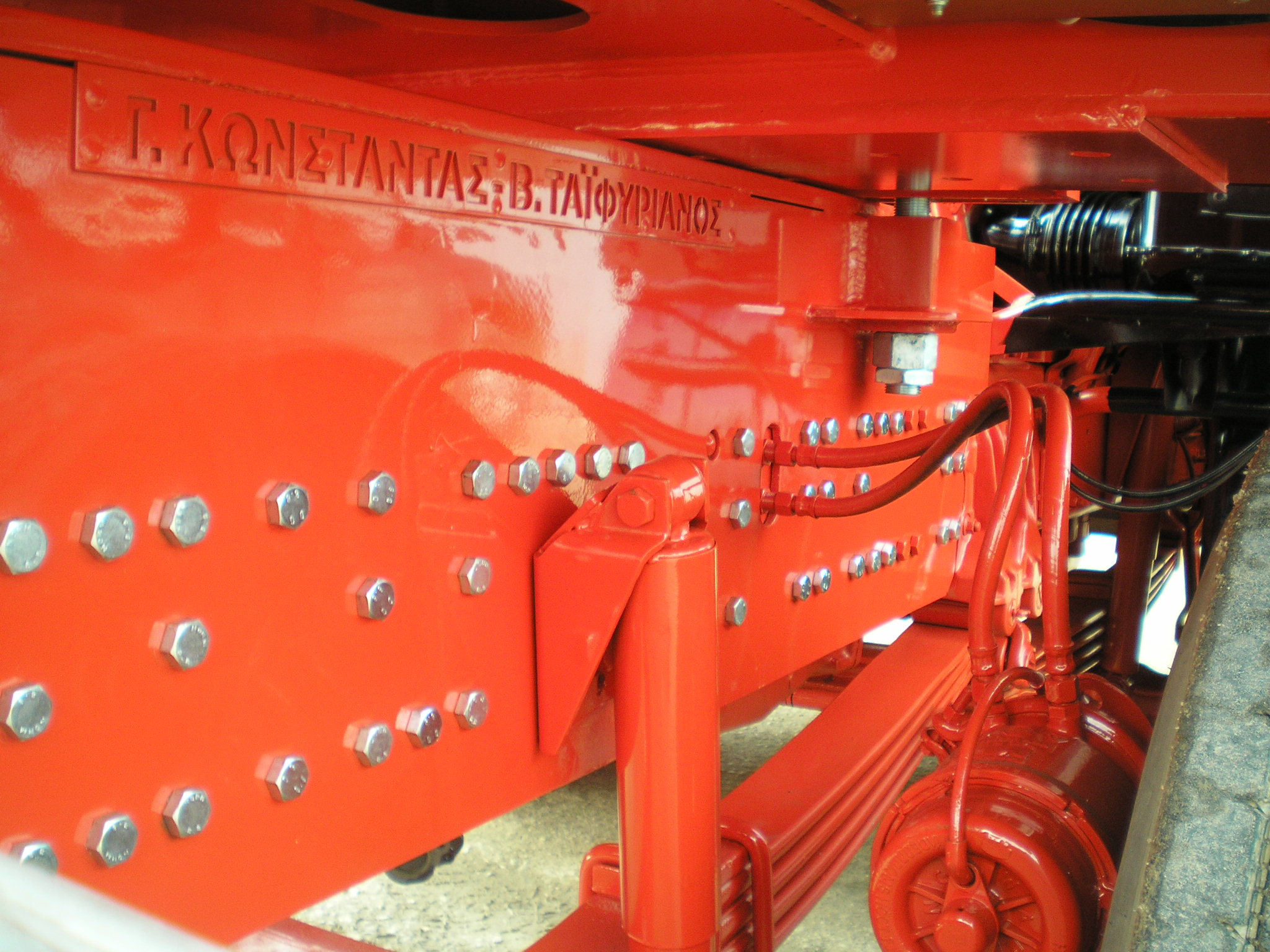 :::ΤΟΠΟΘΕΤΗΣΗ FASSI 950 AXP A28 ΣΕ VOLVO F12::: Γ. ΚΩΝΣΤΑΝΤΑΣ ΚΑΙ ΣΙΑ Ο.Ε.